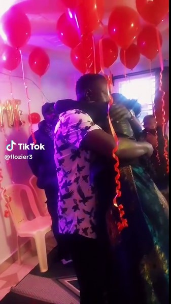 Surprise Proposal During Dinner: A Heartfelt Moment