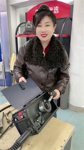 Household gasless MIG welding wire application process