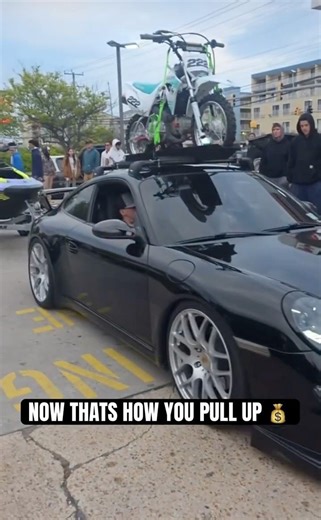 Now That’s how you Pull up! 💰 #nationwidebikelife #bikelife #porsche #jetski