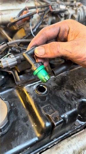 PC Valve Open And Check #pcv #valve #open #alsharifautocare #automechanic
