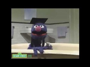 Classic Sesame Street - Professor Grover (Taking a Bath)