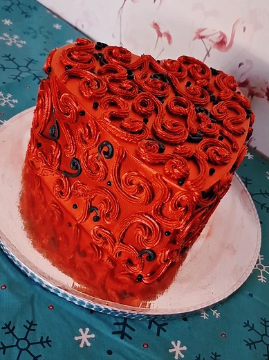 El pastel raro que creé: ¡Te encantará su decoración!