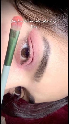 Two shade theory blend it now! #shortvideo #makeup #tutorial #beauty #eyemakeup #viral #ytshorts