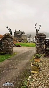 DUNTRUNE CASTLE, SCOTLAND Originally built for the MacDougalls, it became a Campbell stronghold and was later purchased by the Malcolm family, whose descendants still live there today. The castle features 12th-century vaulted rooms and a 16th-century keep, with later additions and a 19th-century stable block. #SCOTLAND #BeautifulScotland #Argyll #Loch #Crinan #Duntrune #Castle #Amazing #Beauty | Beautiful Scotland