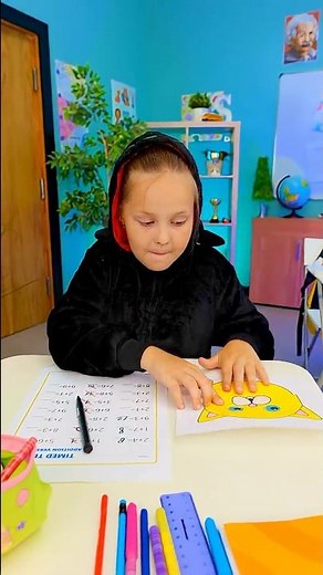 🎉 WOW! CRAFTY CAT CARD with a SECRET MATH BOOST INSIDE! 🎁🐾 #shorts #fun