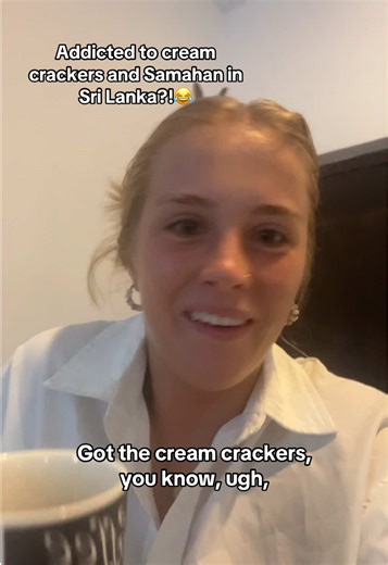 Cream crackers and Samahan😭🤣☺️❤️🇱🇰 • • • #srilanka #srilankan_tik_tok🇱🇰 #srilankanfood #travel #samahan