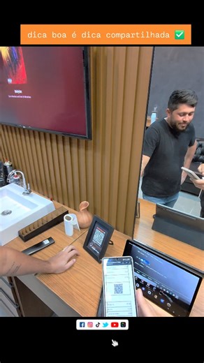 Erenito Junior | JNTelecom | Assistência Técnica on Instagram: "Você sabia que não precisa escanear o QR Code pra pagar um documento? Dá pra copiar o código, colar, e pronto. Esse código lê tudo automaticamente: valor, dados do pagamento e destinatário. E o melhor: ele ainda abre as opções pra você escolher qual banco quer usar pra pagar. É simples, rápido e facilita muito no dia a dia. Só não esquece de conferir os dados antes de confirmar. Salva essa dica e manda pra quem ainda complica algo q