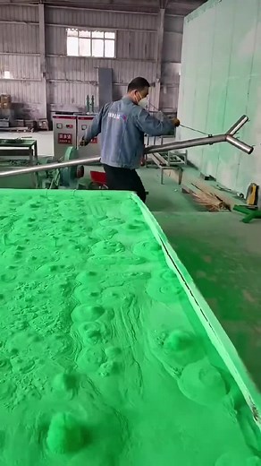 Applying Adhesive in a Workshop Setting