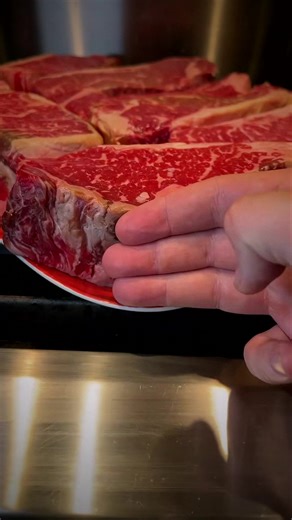 Chevapi Papi Have you tried Mrakovic #easydessert #beef #cooking #grilling #cake #foodie #baking #steak | Academy1080 | Facebook