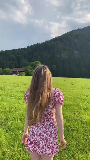 Exploring Anna Vlasova's Impact and Charm