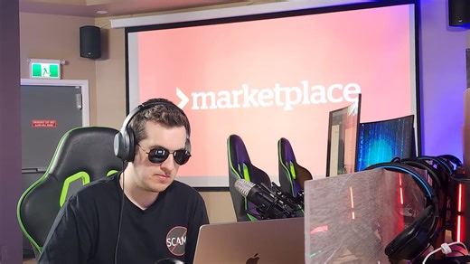 Popular Youtube and Twitch streamer Kitboga turns the tables on scammers by pretending to be victims to waste their time.