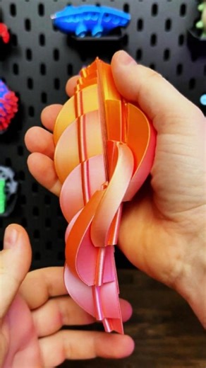 3dToyLab on Instagram: "3D Printed Twisty Fidget Ball I 3D printed this twisty fidget ball with smooth rotating segments that flow nicely in your hands. In the video you can see the print timelapse followed by a satisfying demo showing how the ball twists and reshapes as you play with it. Simple motion clean design and very relaxing to use. https://makerworld.com/ru/models/2112117-twisty-fidget-ball#profileId-2285170 #3DPrint #FidgetLife #SatisfyingVideo #TimelapsePrint MakerLife CreativePrint"