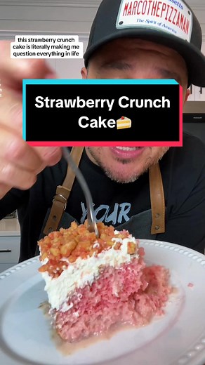 Top 5 Best Homemade Strawberry Crunch Cake Recipes