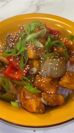How can tofu taste this good in sweet sour sauce