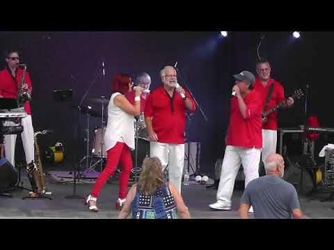 The Catalinas - LIVE - Medley