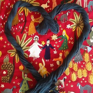 Egyptian hand embroidery designed by Nevin Altmann | Nevin Altmann