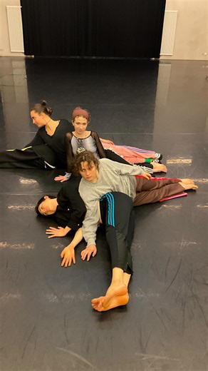 PCDCP | by Judith Sánchez Ruíz on Instagram: "Creative process (TV in rotation) Tension, Resistance, Absent and Mapping. rehearsal process @judithsanchezruiz JSR company repertory “Como las Olas“ reimagined a new group version at PCDCP Winter, Feb 13 & 14 premiere. @dock_11_eden @judithsanchezruiz.pcdcp Featuring: @vertigomarben @g.iuli777machado @leilamariepatzies @miriammarkl @cleaischi @sheheretoda.y @lisa__bless #jsrcompany #methodologies #creation #premiere #feb13"