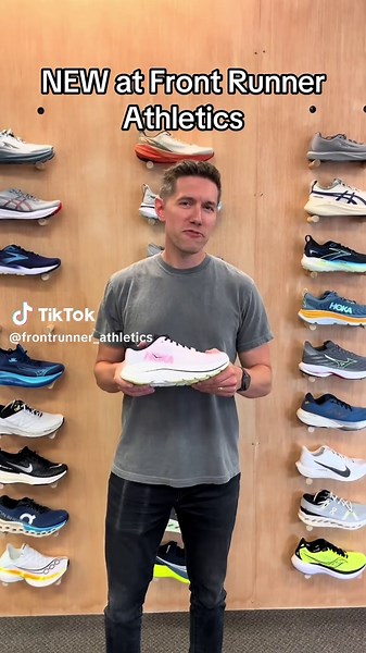 Descubre el HOKA Clifton 10 en Front Runner Athletics