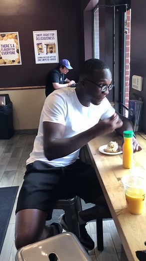 Nostalgic 90's Sitcoms: A Blast from the Past