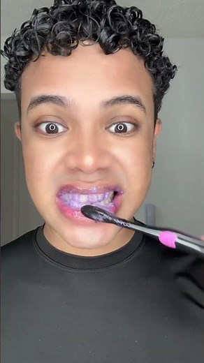 The Secret to a White Smile: Purple Toothpaste in Action