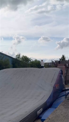 • Lost the battle, but gonna win the war 💥 𝗚𝗢 𝗙𝗢𝗟𝗟𝗢𝗪: @ScooterCoaching @MaddGear 𝗕𝗢𝗢𝗞 𝗡𝗢𝗪: www.scootercoaching.com 🎤 School Assembly & Coaching Workshops 🎂 Scooter Themed Birthday Parties 🛴 Skatepark Coaching 🎟️ Displays & Events | Terry Price