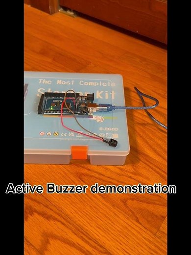 Arduino active buzzer and passive buzzer demonstration.