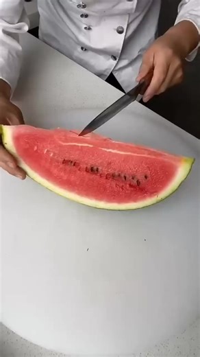 Fruit decorations #Viral #FruitCutting #FreshFruits #creatorsearchinsights #fyp