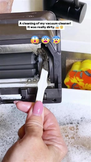 A vacuum cleaner that can be cleaned!