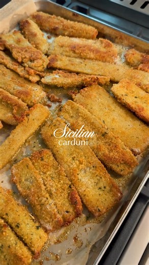 Life with Paolina on Instagram: "making Sicilian Carduni just like my Nonna ❤️ Sicilian Carduni (Cardone) are a traditional holiday family dish. Follow along to learn the traditional method for prepping and cooking cardone for Christmas or a cozy winter dinner! You can even flour and fry in oil and garlic! #sicilian #growingupitalian #Recipe #siciliancooking #italianamerican"