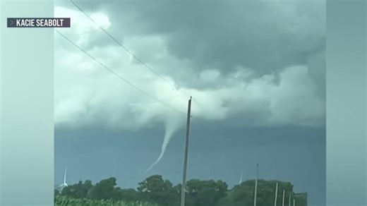 Destructive tornado outbreak rips across Midwest
