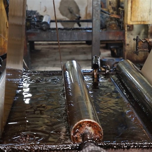 Have you ever wondered how those sleek and durable laminate sheets used in furniture and interiors are made? In this exclusive factory tour, we take you inside a high-tech manufacturing facility where raw materials are transformed into high-quality laminate sheets at an astonishing scale. Watch the entire process unfold: Raw Material Preparation – Craft paper and decorative layers are carefully selected for strength and design. Impregnation Process – Paper layers are coated with resin to enhance