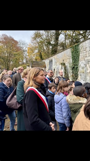 Avec Cap Chantilly nous allons à la rencontre de tous. Nous avons rendez-vous, samedi au marché. Bénédicte de Cacqueray #chantilly #oise #picardie | Bernadette Kern-Evrard