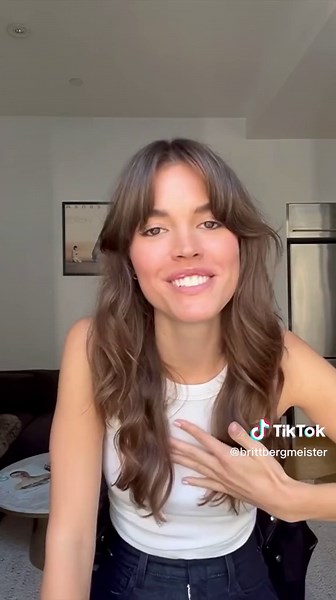Had to chop it up a bit for tiktok format but heres a recent casting video for an absolute dream client… any guesses which one??? 👙👙👙 #wilhelminamodels #model #casting #modeling #modelcasting #siswim