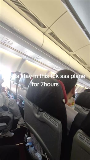 help me bro im squished