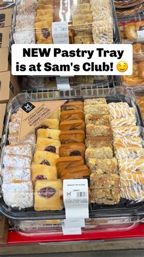🤤 YUM! This NEW Pastry Tray comes with 40 pastries in 5 mouth-watering flavors - Cinnamon Crumb Cake, Cherry Danish, French Toast Swirl, Blueberry Streusel & Apple Iced Danish! 😍 Perfect for brunches or holiday mornings! It’s $23.93. #samsclub #samsclubfinds #pastries | Sam’s Club Lovers