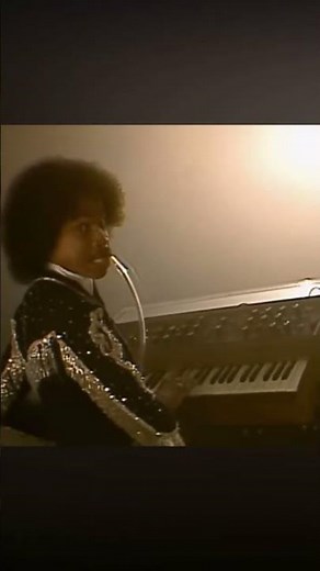 Zapp & Roger Perform I Can Make You Dance Live 1983