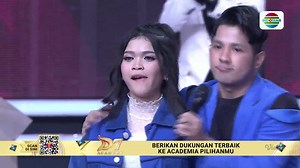 Cerita lama akhirnya terungkap di panggung D’Academy 7! Zahra sampai salting, Arbil pun langsung klarifikasi dan sukses bikin satu studio gempar! 🤯🔥 Kira-kira ada cerita apa di balik momen ini, Bestiee? 👀💫 Tonton selengkapnya di sini https://www.vidio.com/watch/9065587-d-academy-7-top-8-show-malam-kedua?utm_source=facebook&utm_medium=referrer-post&utm_campaign=indosiar #IndosiarBawaDangdutBerkelasBerkualitas #DAcademy7Indosiar #DAcademyIndosiar | Indosiar