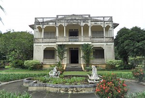 Setting as character: The house in 'Oro Plata Mata'