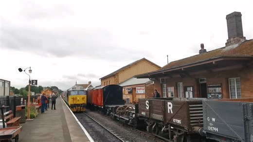 7.4K views · 217 reactions | Class 50 ‘Hoover’ No. 50015 “Valiant” with the 09:45 departure from Bishops Lydeard this morning. Make sure to visit us today as there is plenty of activity going on, with the last train arriving back to Bishops Lydeard at 21:39! If you haven't pre-booked your tickets, you can purchase a ticket when you arrive. We hope to see you over the weekend!  Laura Standerwick | West Somerset Railway | Facebook