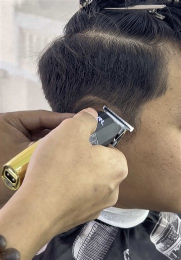 Bliss Academy of Aesthetics & Cosmetology hair dressing courses has a combination of theory lectures, practical sessions on mannequin heads as well as supervised practical training with live models in a salon like practice setting. Student will be awarded with a certificate “Foundation in professional Hair Dressing” from BLISS Academy of Aesthetics and Cosmetology. Available Courses •~Foundation In Professional Hairdressing •~City & Guilds Diploma In Women’s & Men’s Hairdressing •~Specializing I