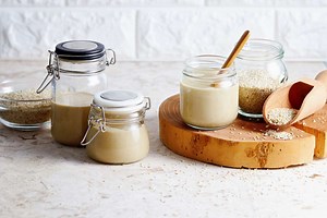 Tahini-Ersatz: 3 Alternativen zur Sesampaste