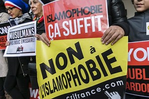 Debate in French Assembly : Islamophobia sparks national divide