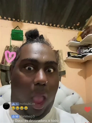 La Guccy Reacción a Tuta de la Diosa Kiyo