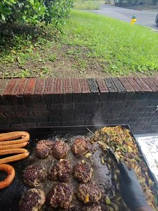 BESSEMER YOU ON THE CLOCK ⏰ Saturday Noon-Until 912 9th Ave N Bessemer al 35020 PULL UP AND GRUB 🍽️ Order your Big Dawgs Seasoning Today Bigdawgsbessemer.com | Big DawgsBessemer