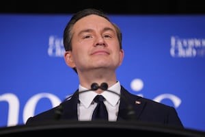 Poilievre talks Canada-U.S. relationship, takes aim at Trump
