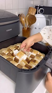 3.4M views · 7.5K reactions | Schnelle Dessert  Geben Sie Marshmallows für etwa 4 Minuten bei 350 °F in Ihre Heißluftfritteuse! Dann geben Sie für etwa 1 Minute Schokolade hinzu! Es ist super einfach zuzubereiten und schmeckt so gut! Die perfekte schnelle und einfache Dessertidee!  #dessert #lecker #yummy #rezepte #reels #snake #schnell #easy #soo#yum #ideas | Elif Foods | Facebook