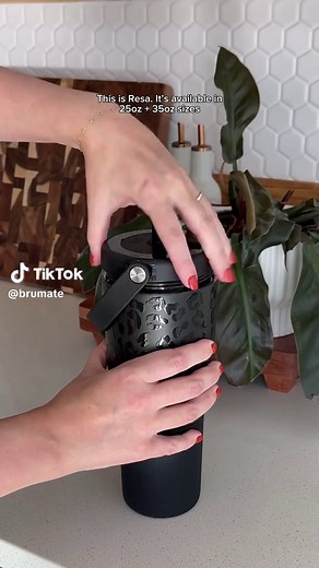 Resa Leakproof Straw Tumbler - Perfect Travel Companion