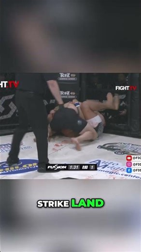 💥 Bare Knuckle Brutality: Bleeding Fighters Caught in Cage Chaos! 💥