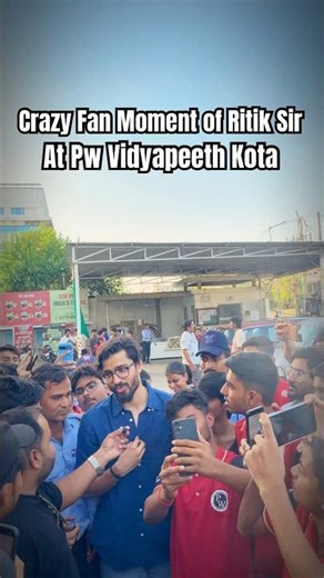 Ritik Sir Came To Kota & Students Went CRAZY 😳🔥 | PW Vidyapeeth