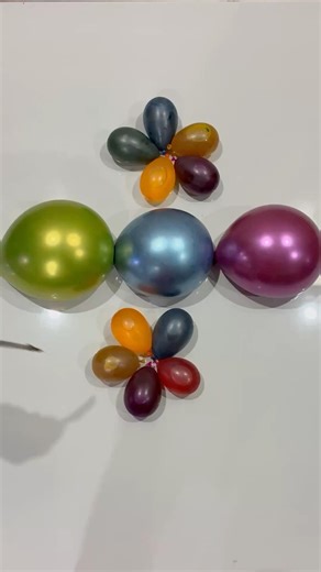 Balloons blowing ASMR #relaxing #poppballons #oddlysatisfying